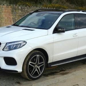 “Nicht nur Arschlöcher fahren Mercedes.”